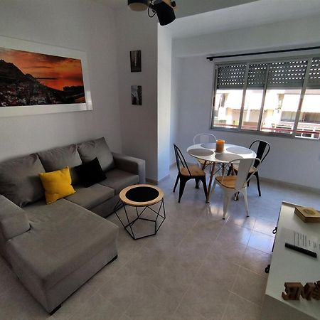 Habitaciones En Apartamento Compartido W Host Alicante Bagian luar foto