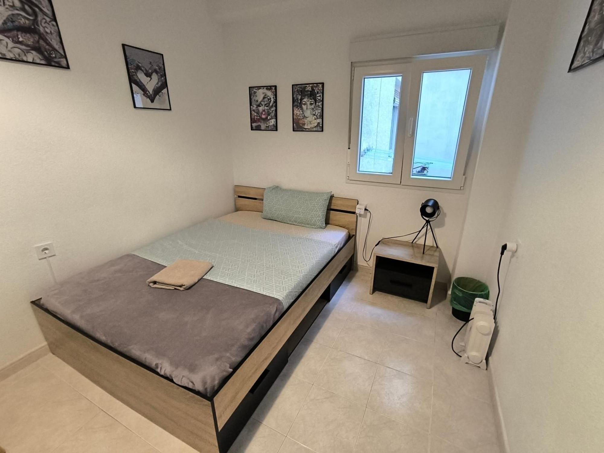 Habitaciones En Apartamento Compartido W Host Alicante Bagian luar foto